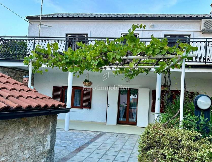 Novi Vinodolski - casa vicino al centro