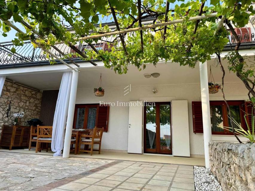 Novi Vinodolski - casa vicino al centro