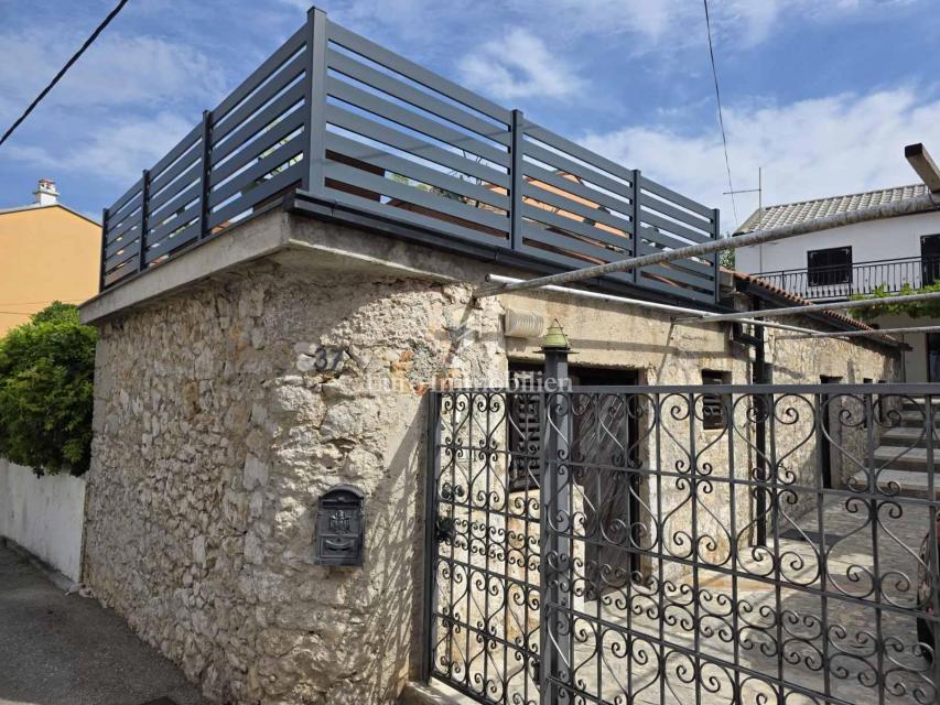 Novi Vinodolski - casa vicino al centro