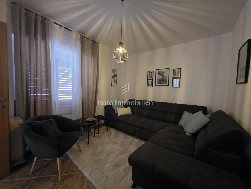 Novi Vinodolski - casa vicino al centro