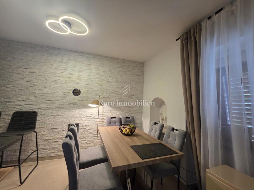 Novi Vinodolski - casa vicino al centro