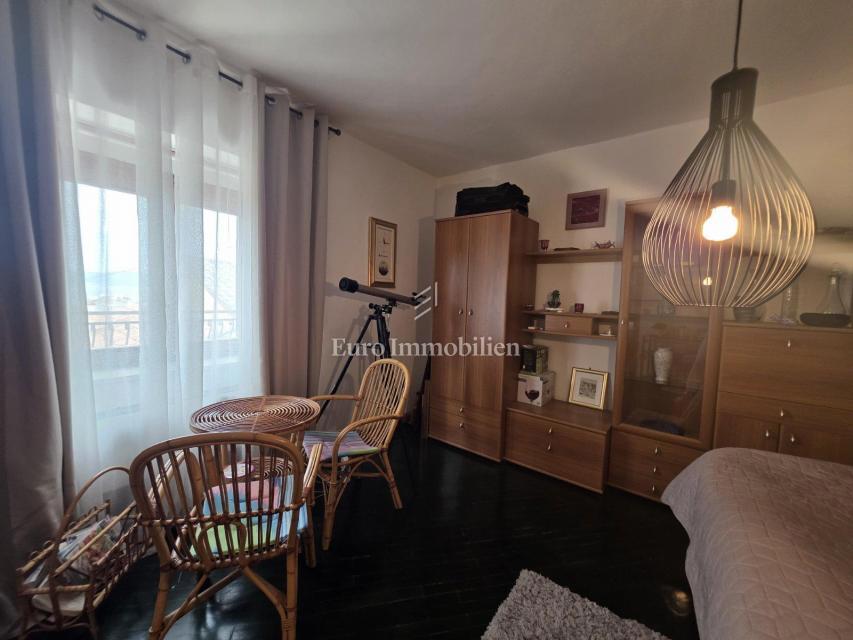 Novi Vinodolski - casa vicino al centro