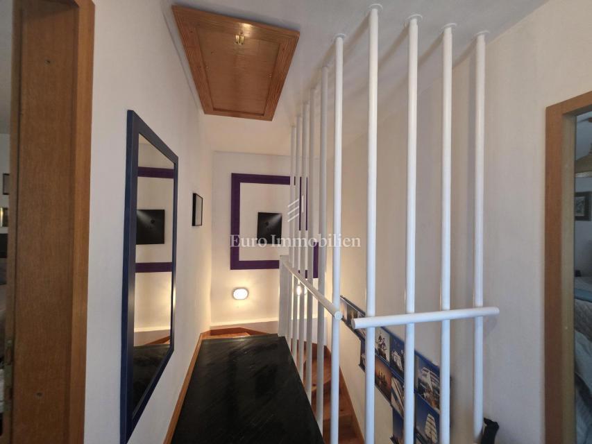 Novi Vinodolski - casa vicino al centro