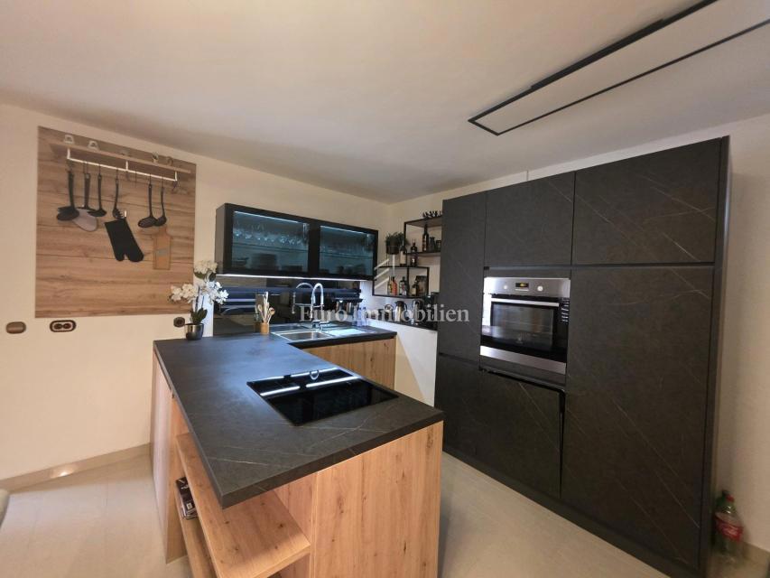 Novi Vinodolski - casa vicino al centro