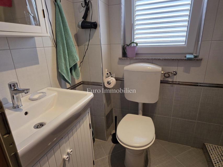 CRIKVENICA - appartamento con giardino e posto auto