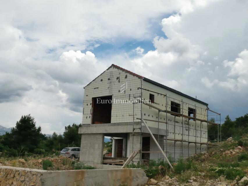 Villa con piscina, a 200 metri dal mare