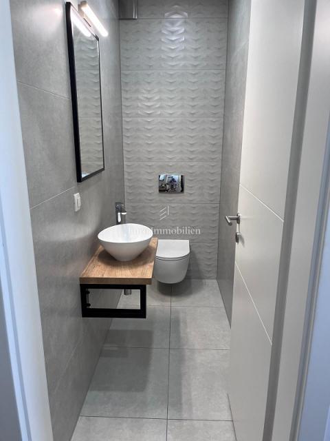 Novalja - appartamento con giardino e piscina