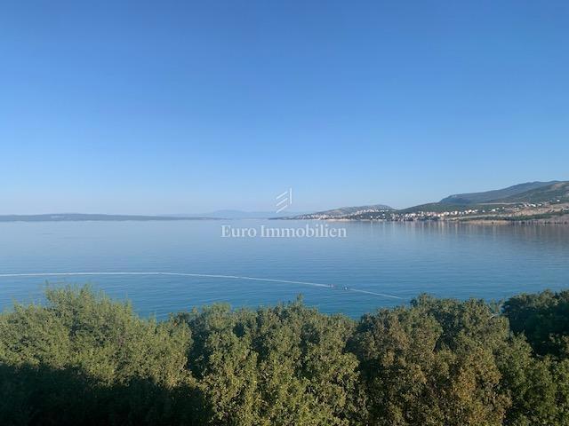 Klenovica, appartamento in prima fila sul mare