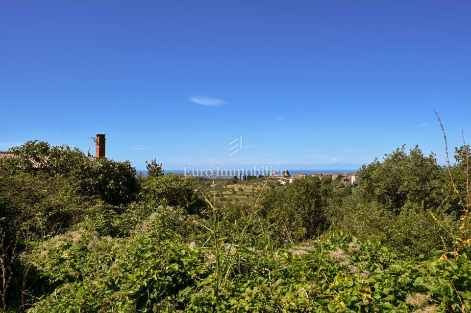 Istria, Buje, Casa con vista mare, da ristrutturare