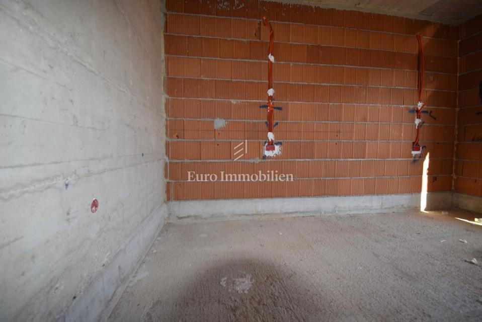 Vodice, Appartamento SJ2 al primo piano di una nuova costruzione vicino alla spiaggia