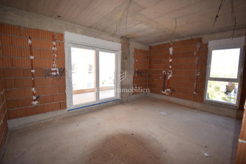 Vodice, Appartamento SJ2 al primo piano di una nuova costruzione vicino alla spiaggia