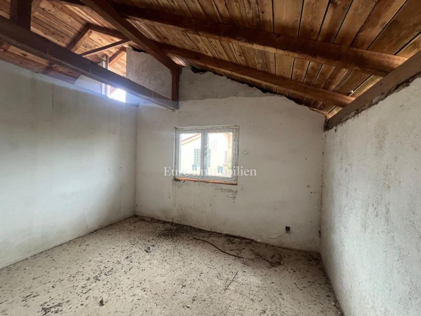 Kakma, Casa indipendente da ristrutturare