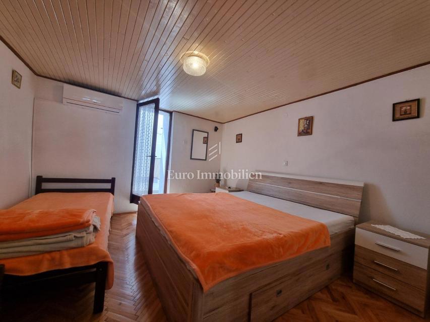 Novi Vinodolski, appartamento a 200 m dal mare, centro