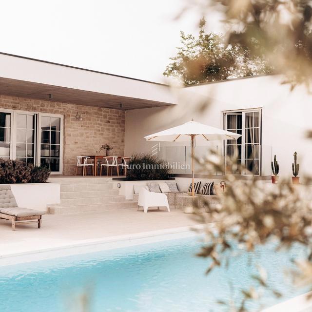 Bellissima casa con piscina riscaldata vicino a Labin