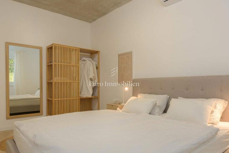 Bellissima casa con piscina riscaldata vicino a Labin