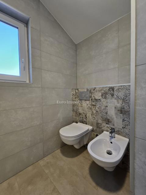 Casa di nuova costruzione in zona tranquilla