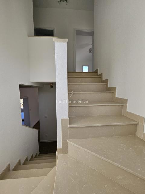 Casa di nuova costruzione in zona tranquilla