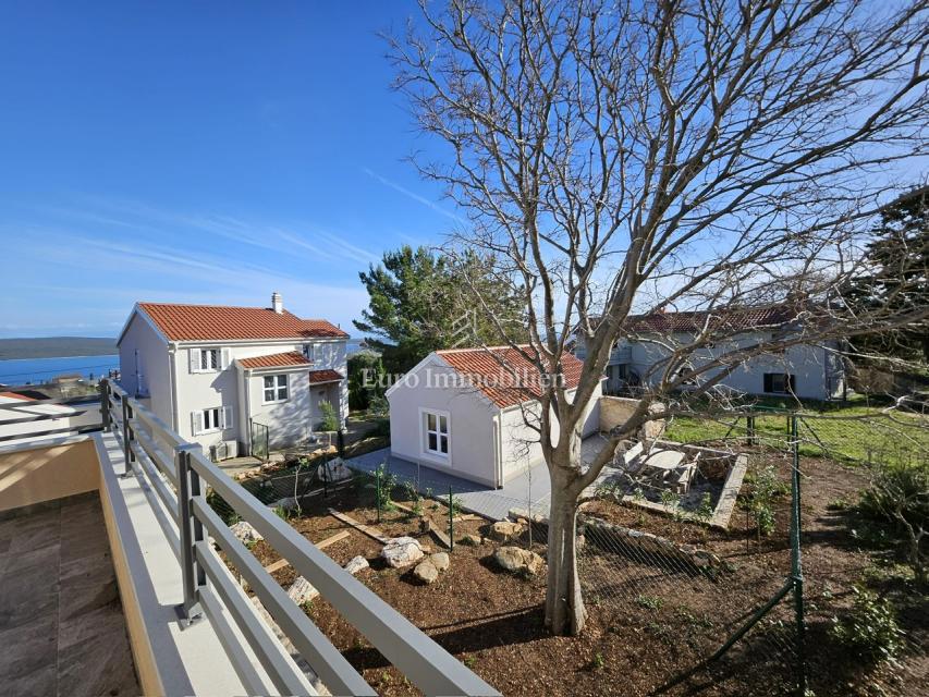 Casa di nuova costruzione in zona tranquilla