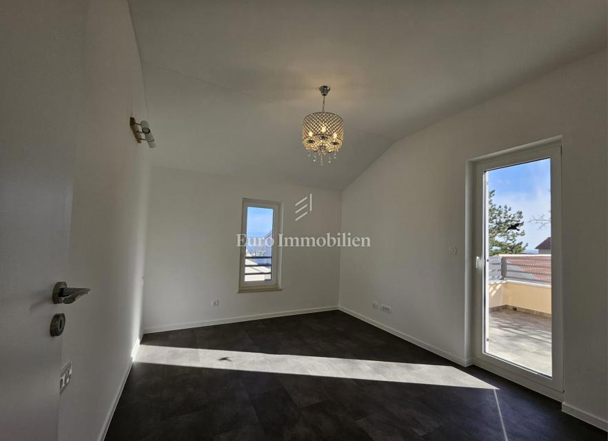 Casa di nuova costruzione in zona tranquilla