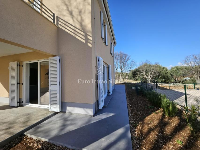 Casa di nuova costruzione in zona tranquilla