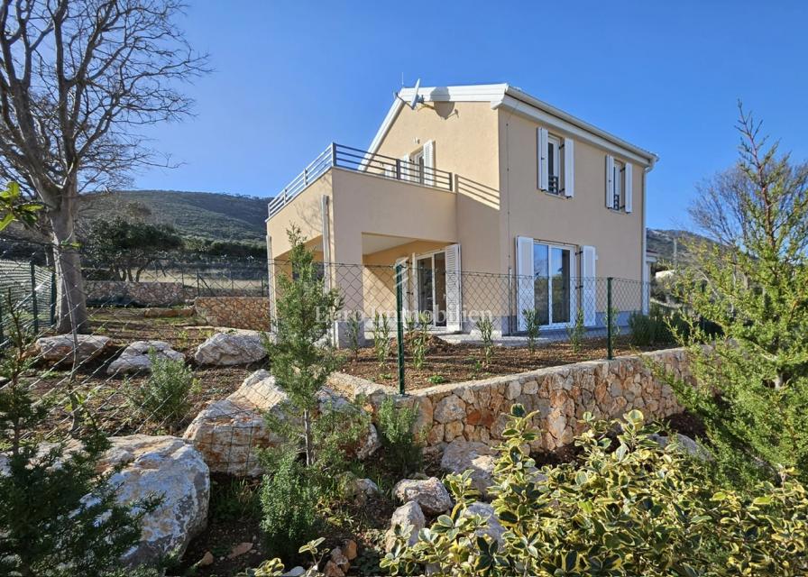 Casa di nuova costruzione in zona tranquilla