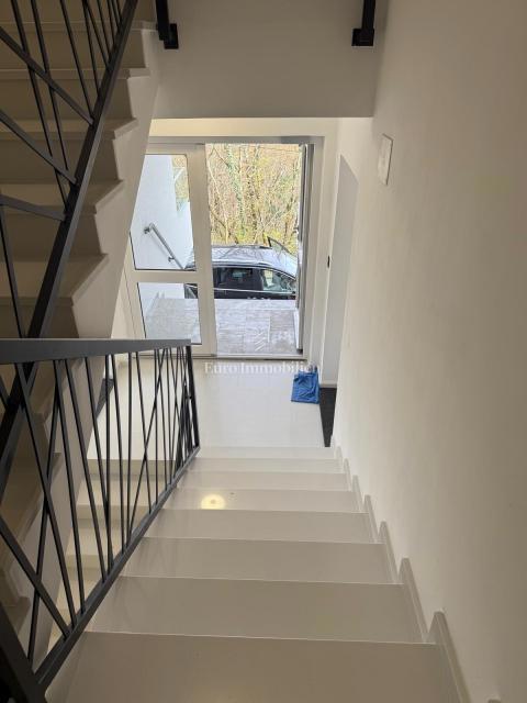 Čavle - Nuovo edificio con giardino