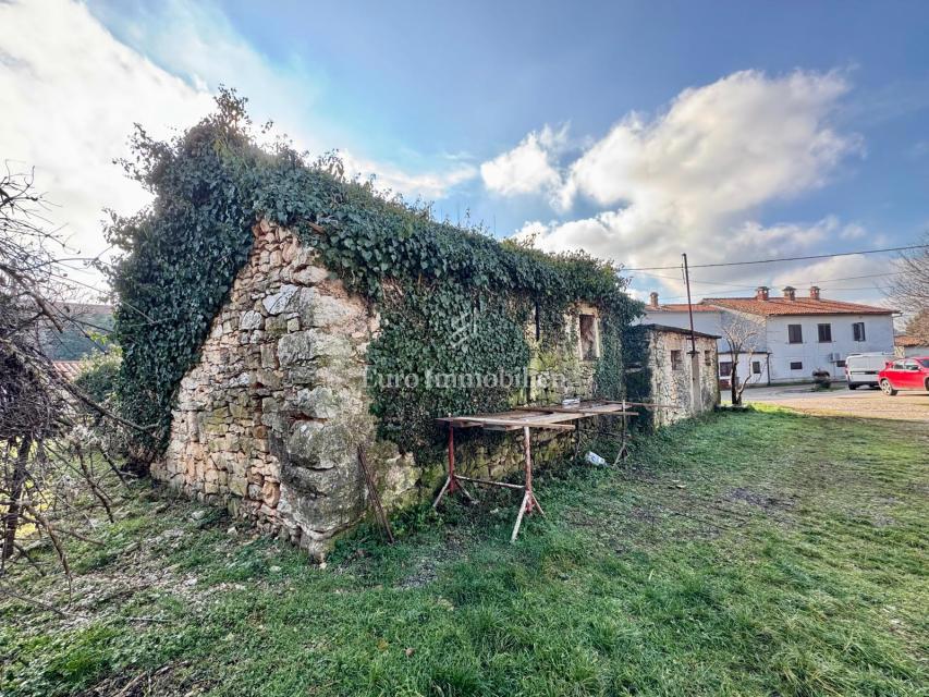 Labin - Casa in pietra da ristrutturare