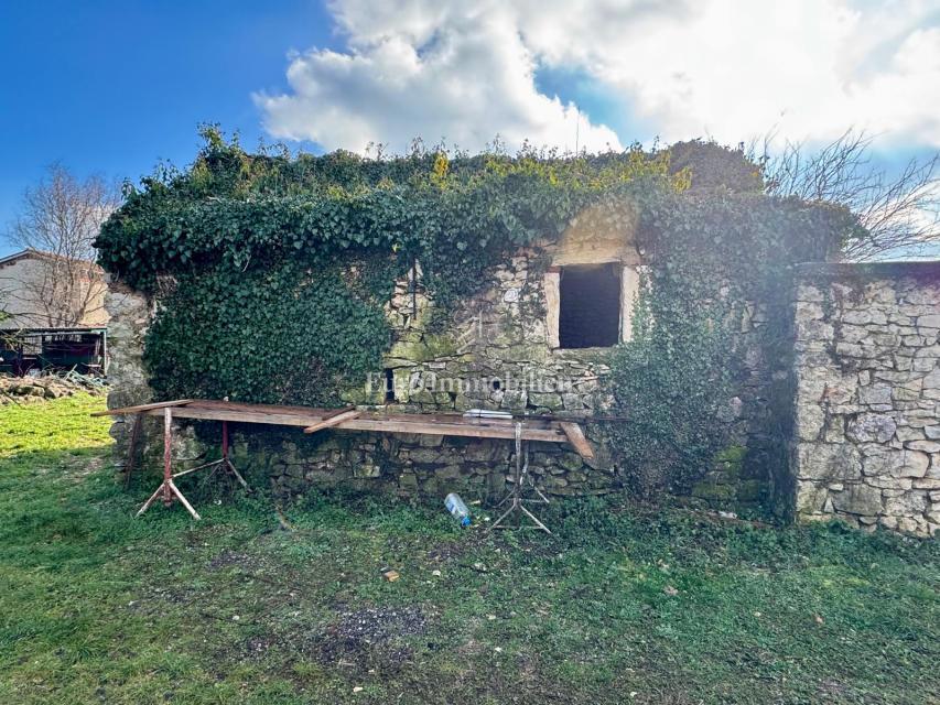 Labin - Casa in pietra da ristrutturare