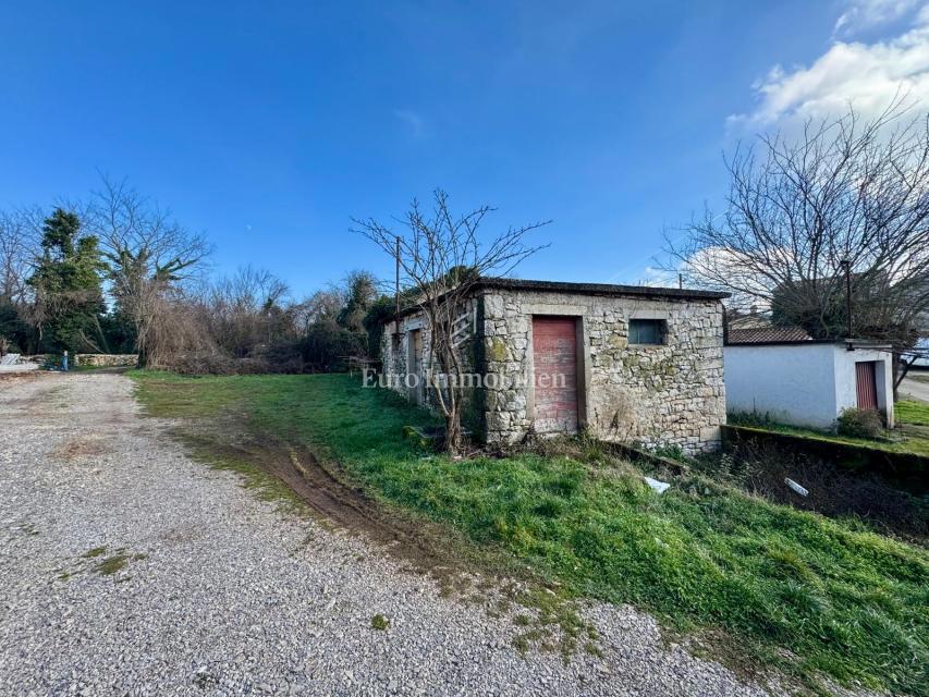 Labin - Casa in pietra da ristrutturare