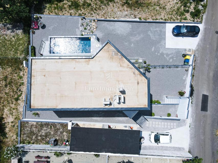 Crikvenica, lussuosa casa moderna con piscina