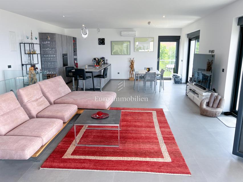 Crikvenica, lussuosa casa moderna con piscina