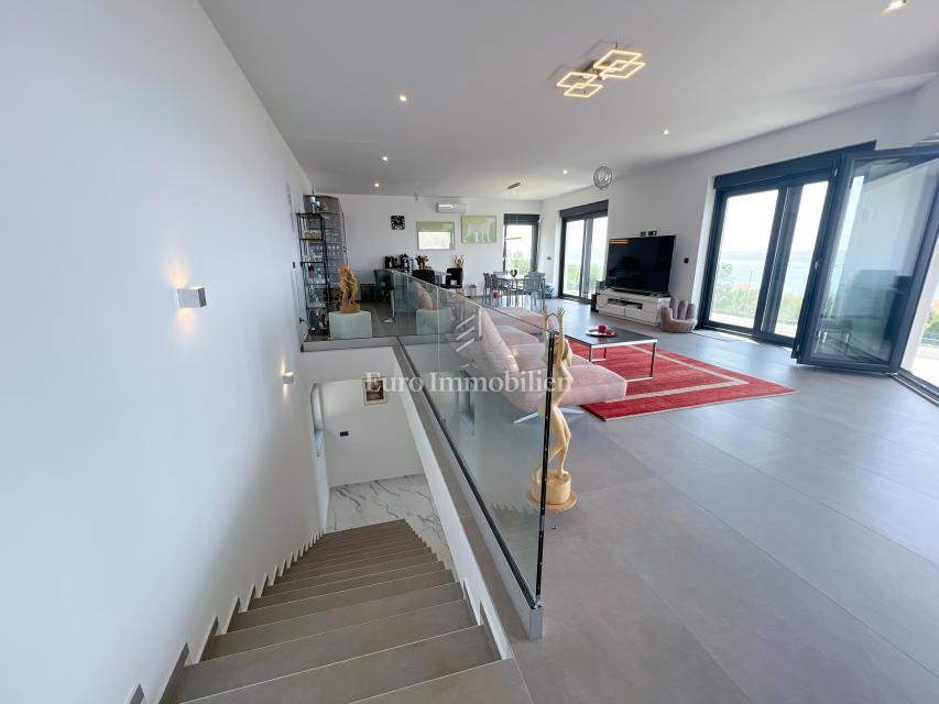 Crikvenica, lussuosa casa moderna con piscina