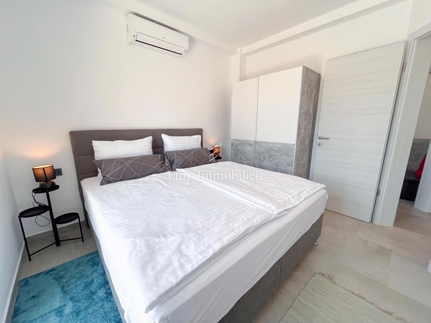 Crikvenica, lussuosa casa moderna con piscina