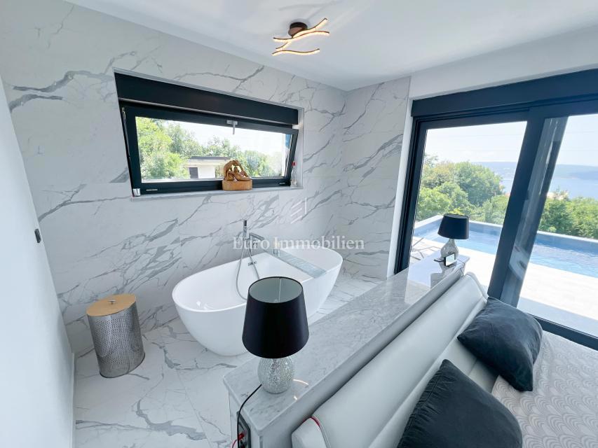 Crikvenica, lussuosa casa moderna con piscina