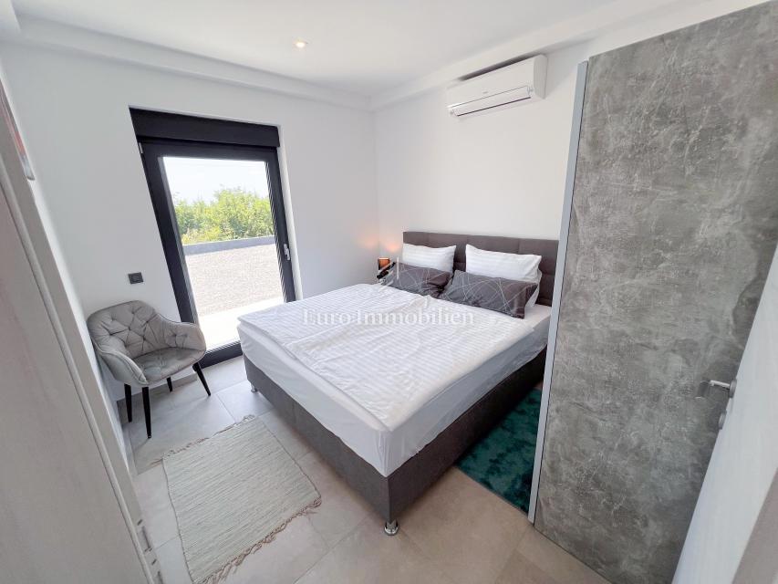 Crikvenica, lussuosa casa moderna con piscina