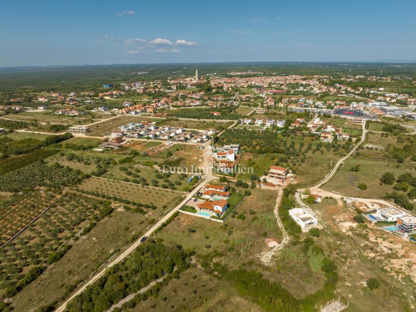 Terreno con vista mare e permesso di costruzione
