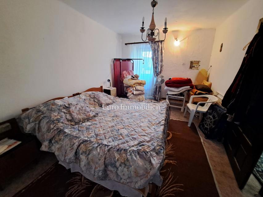 Isola di Krk – casa in pietra da ristrutturare