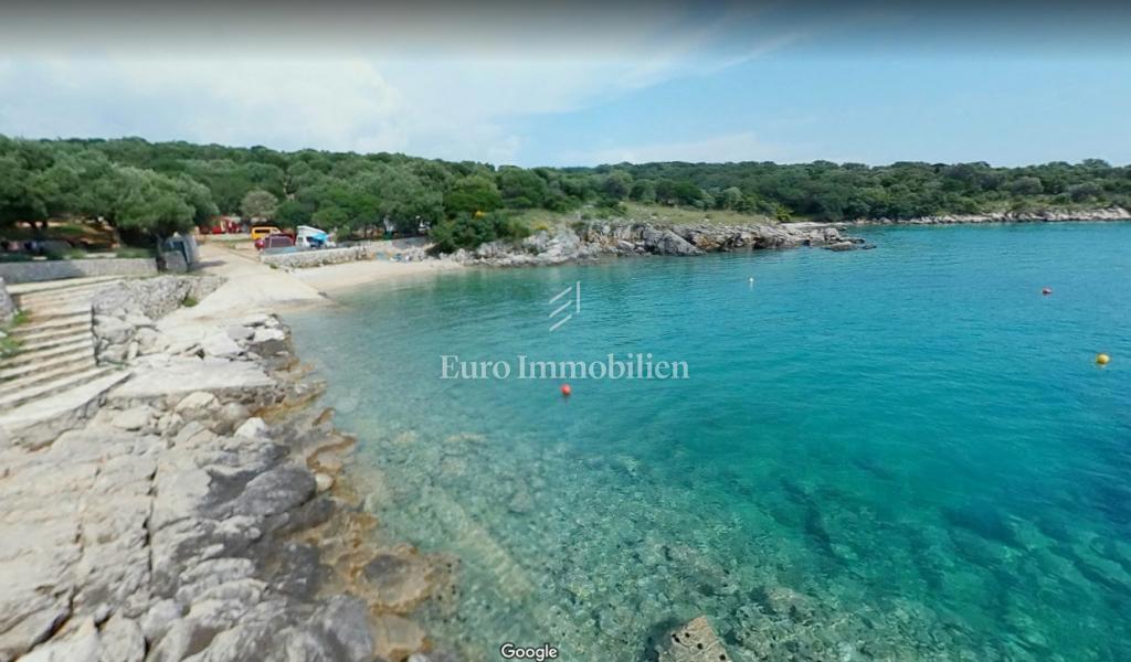 Isola di Pag - casa arredata con una vista sul mare