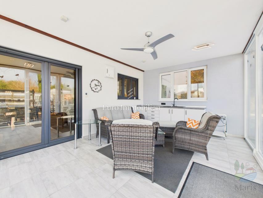 Pomer - Moderna casa con piscina riscaldata