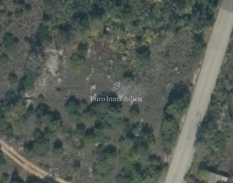 Isola di Lošinj - terreno edificabile con vista mare