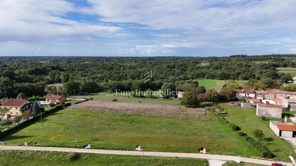 Istria - 4 lotti edificabili con permessi di costruzione