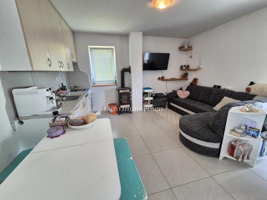 Krk - dintorni, casa indipendente con ampio giardino