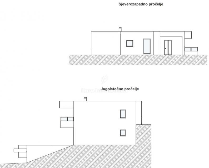 Lovran - casa moderna con piscina a sfioro