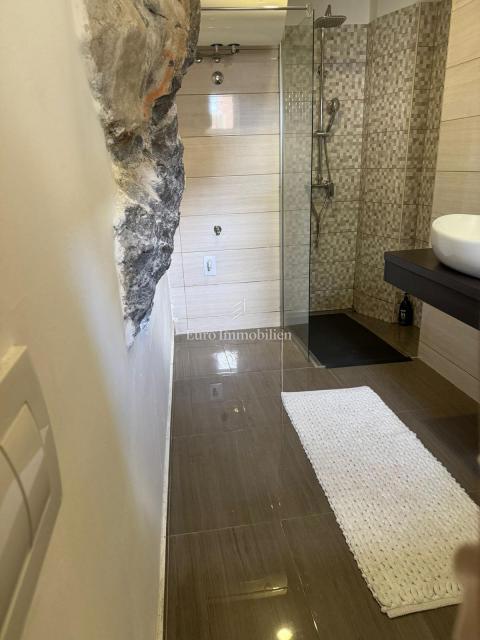 Kantrida – 2 appartamenti adiacenti con reddito