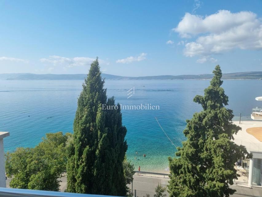 Apartment first row to the sea, Selce