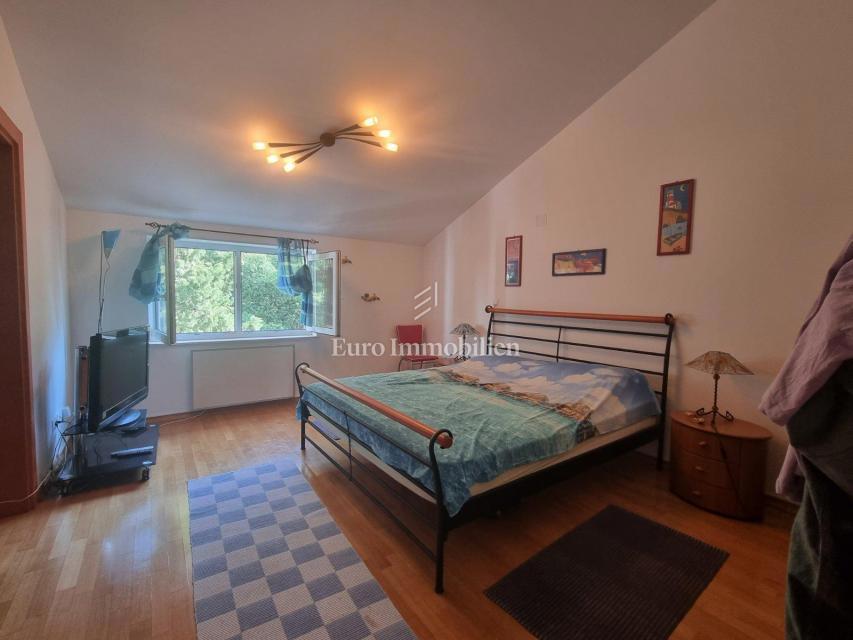 Apartment first row to the sea, Selce