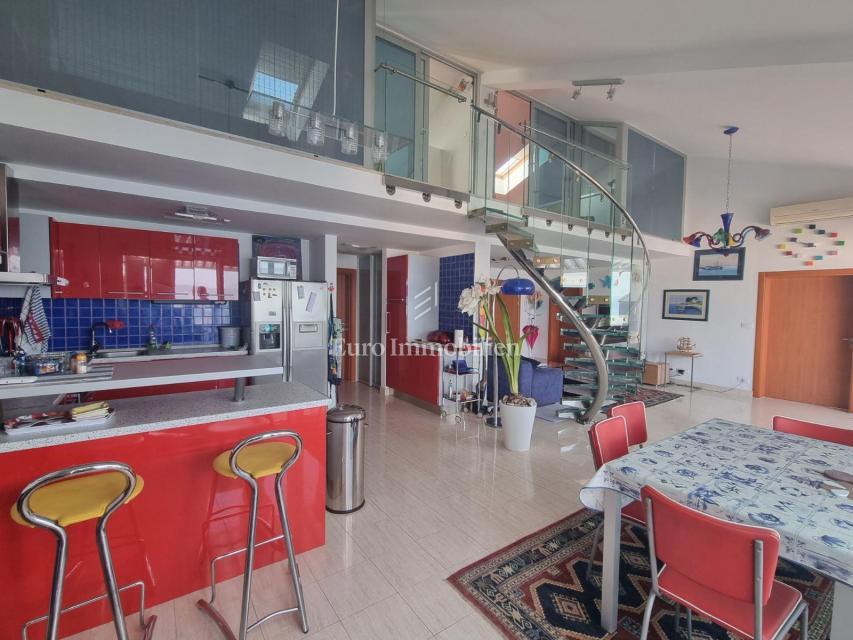 Apartment first row to the sea, Selce