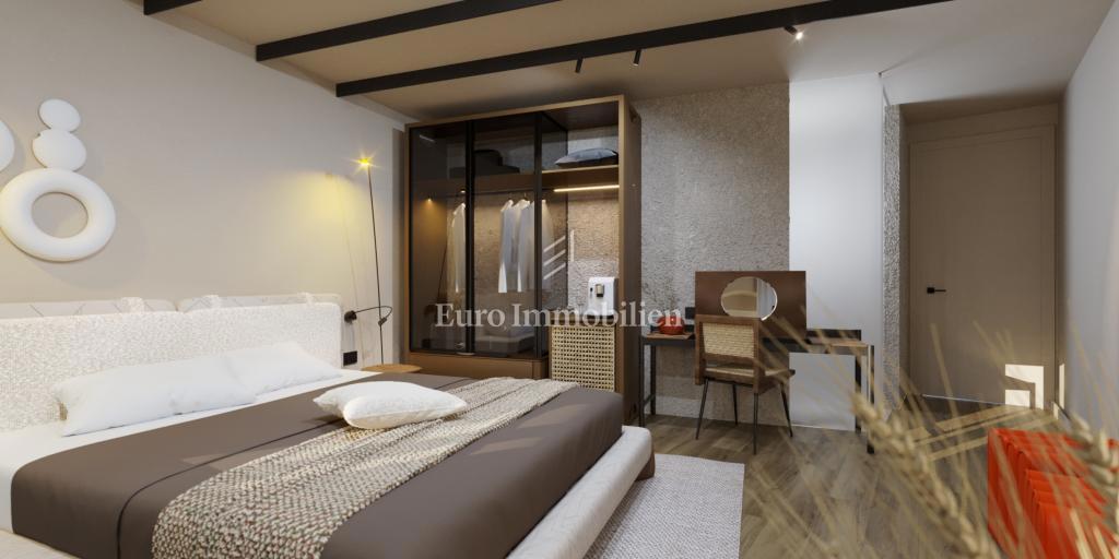 Albona - casa con progetto e permesso di costruzione per hotel