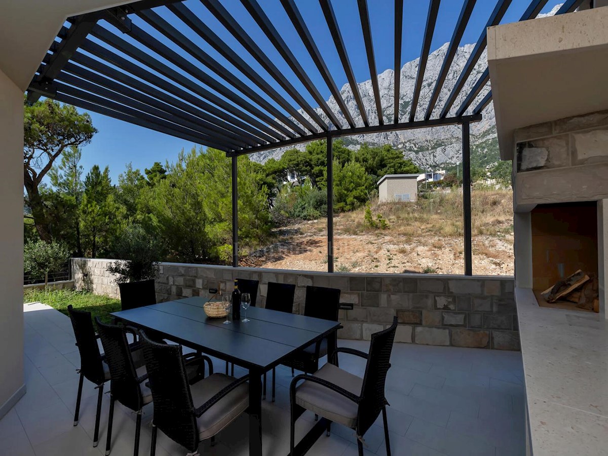 Luxury villa with pool, Makarska