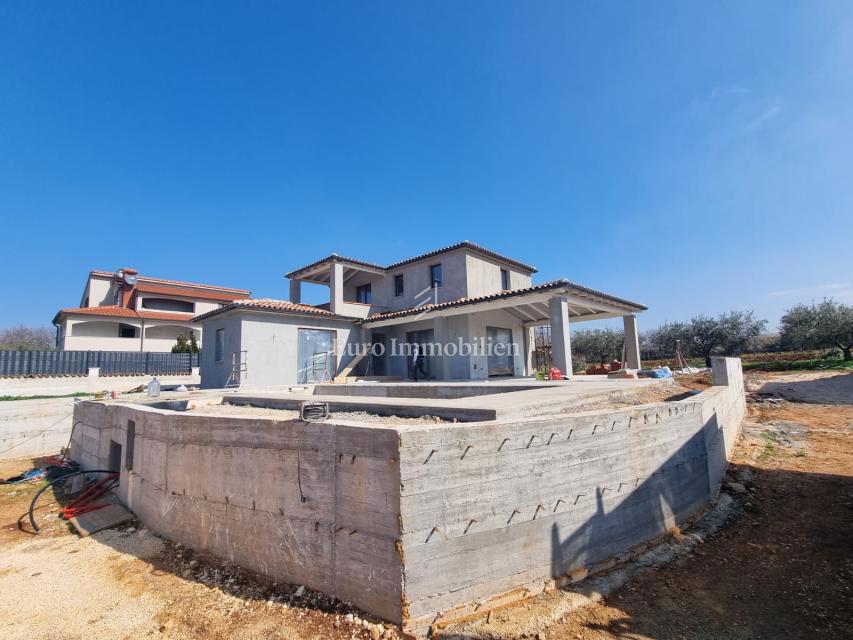 Detached villa with pool, newly built, near Poreč